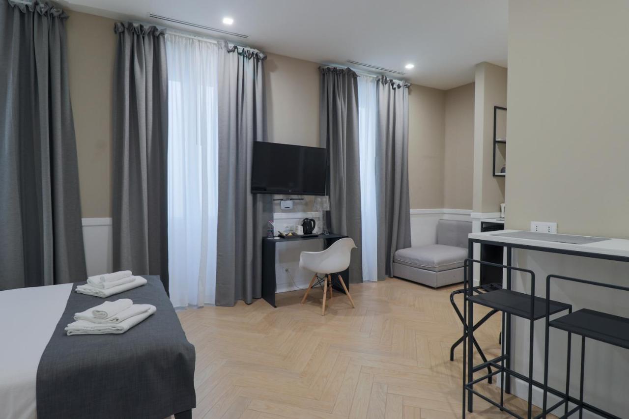 Elisabeth Boutique Rooms Τεργέστη Δωμάτιο φωτογραφία